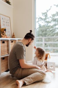 5 conseils de parentalité essentiels pour les futurs parents