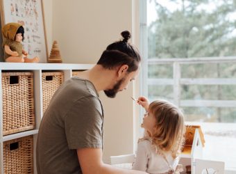 5 conseils de parentalité essentiels pour les futurs parents